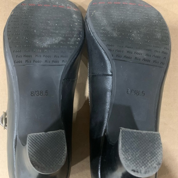 Miz Mooz - Picture 3 of 4